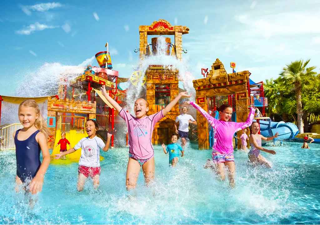 Atlantis Splash Day photo